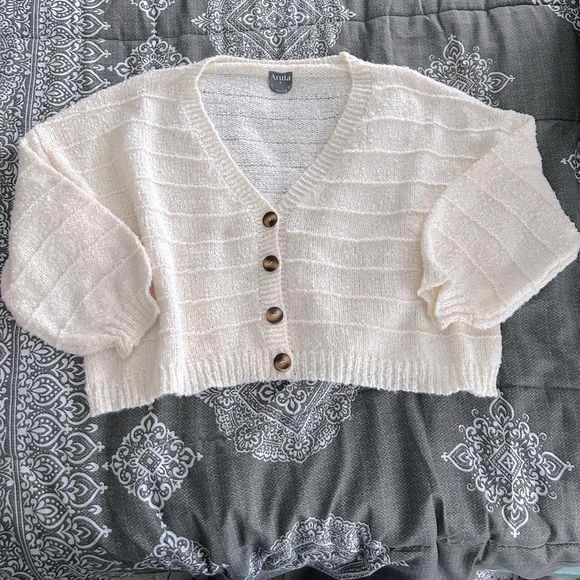 ARULA Sweaters - ARULA Cream Button-Up Cardigan